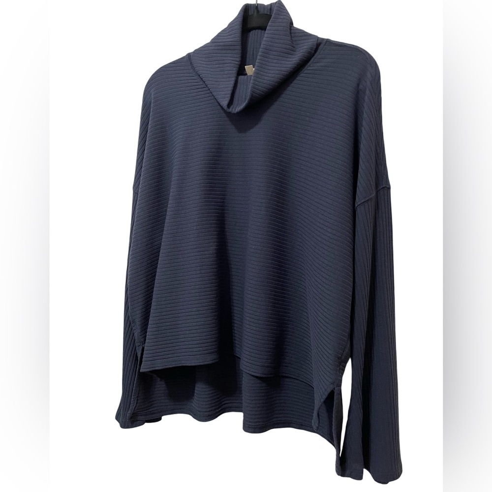 Free People Movement Can’t Handle This Turtleneck - Picture 7 of 10